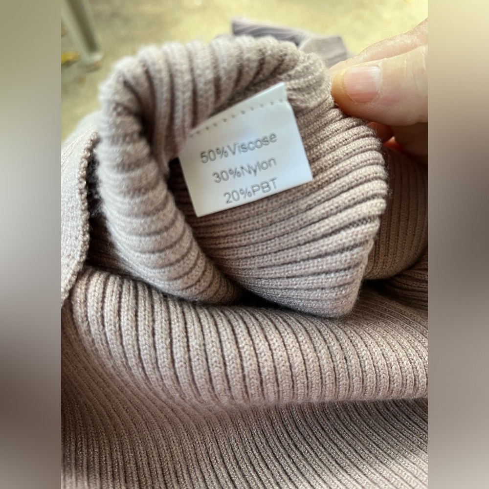 NWT ANRABESS Women LS Mock Turtleneck Slim Rib Knit Slit Sweater Dress (Size M) - Picture 3 of 5